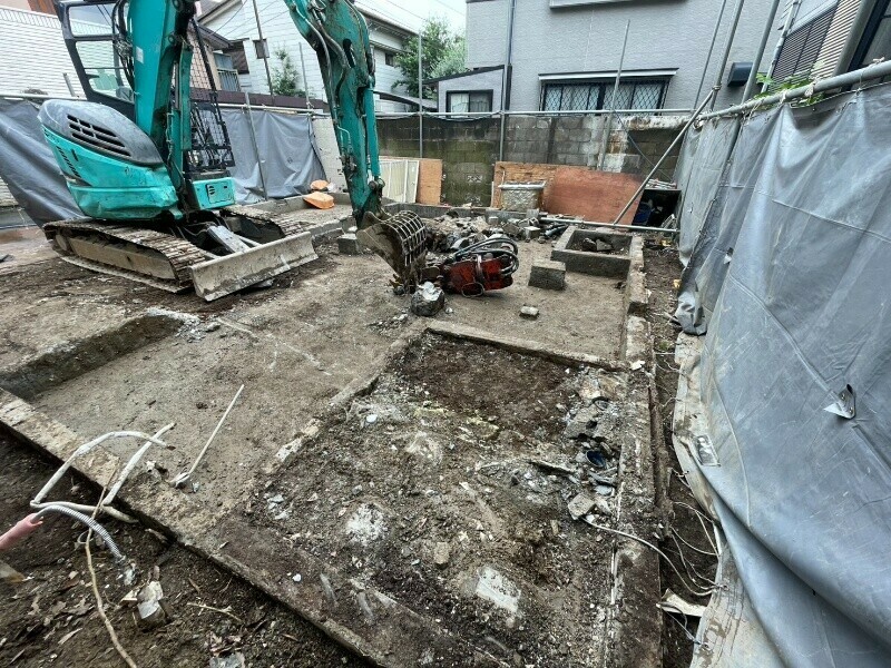 東京都足立区解体基礎中野区沼袋基礎